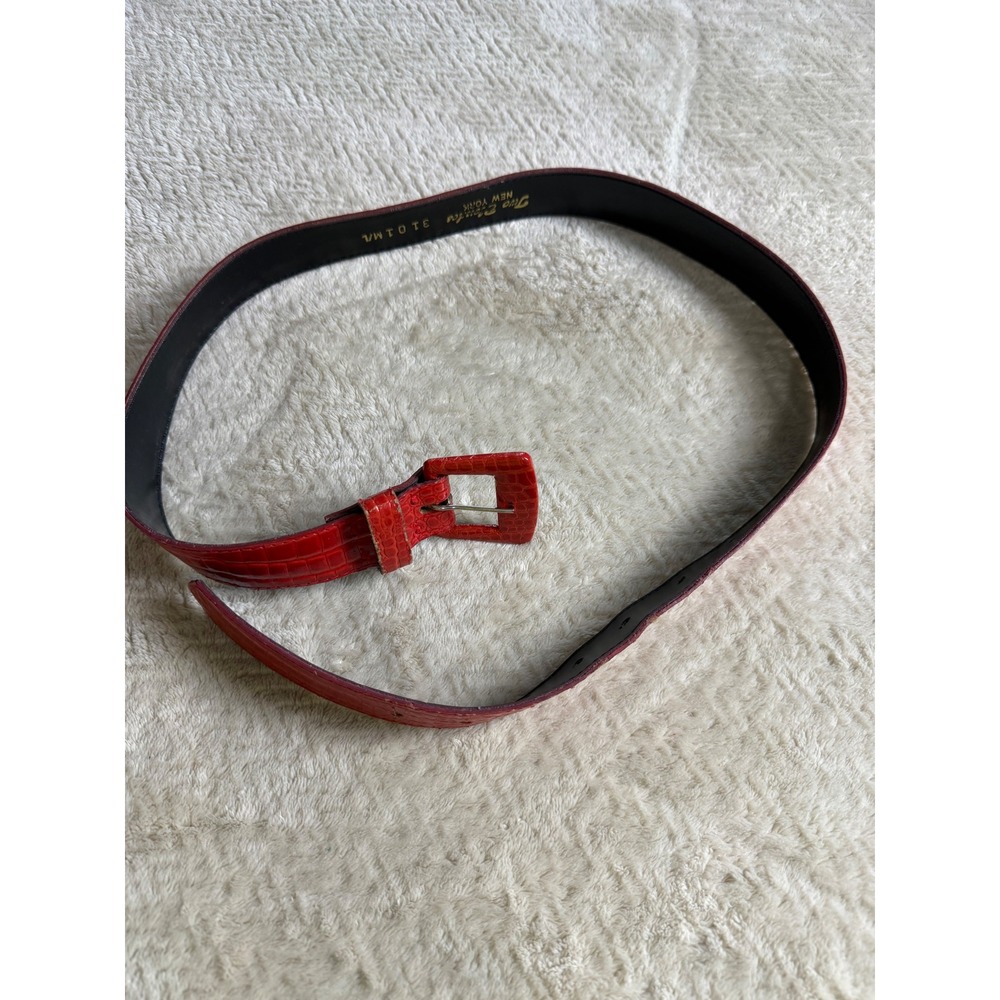 Two Blondes New York Red Croc Embossed Leather Belt Vintage Size M/L 3101ml